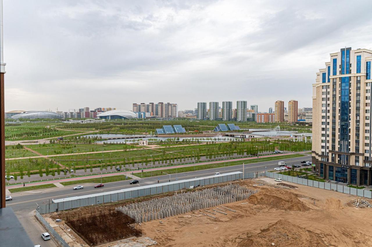 Шикарная Квартира На Против Сада Astana Exterior foto